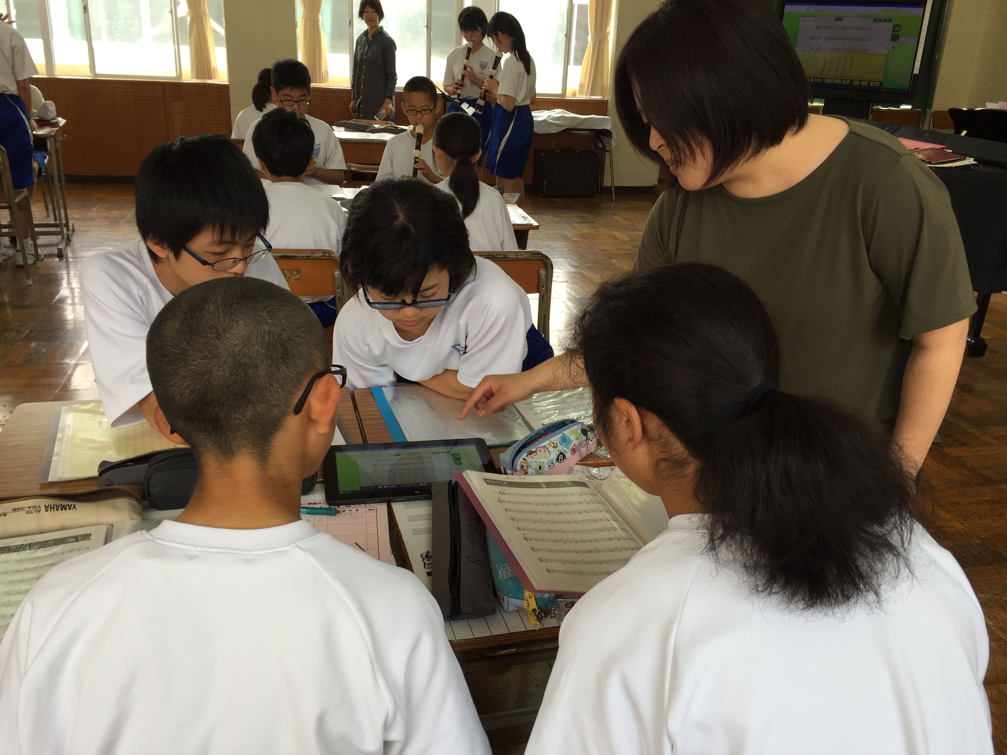 音楽の授業における机間指導